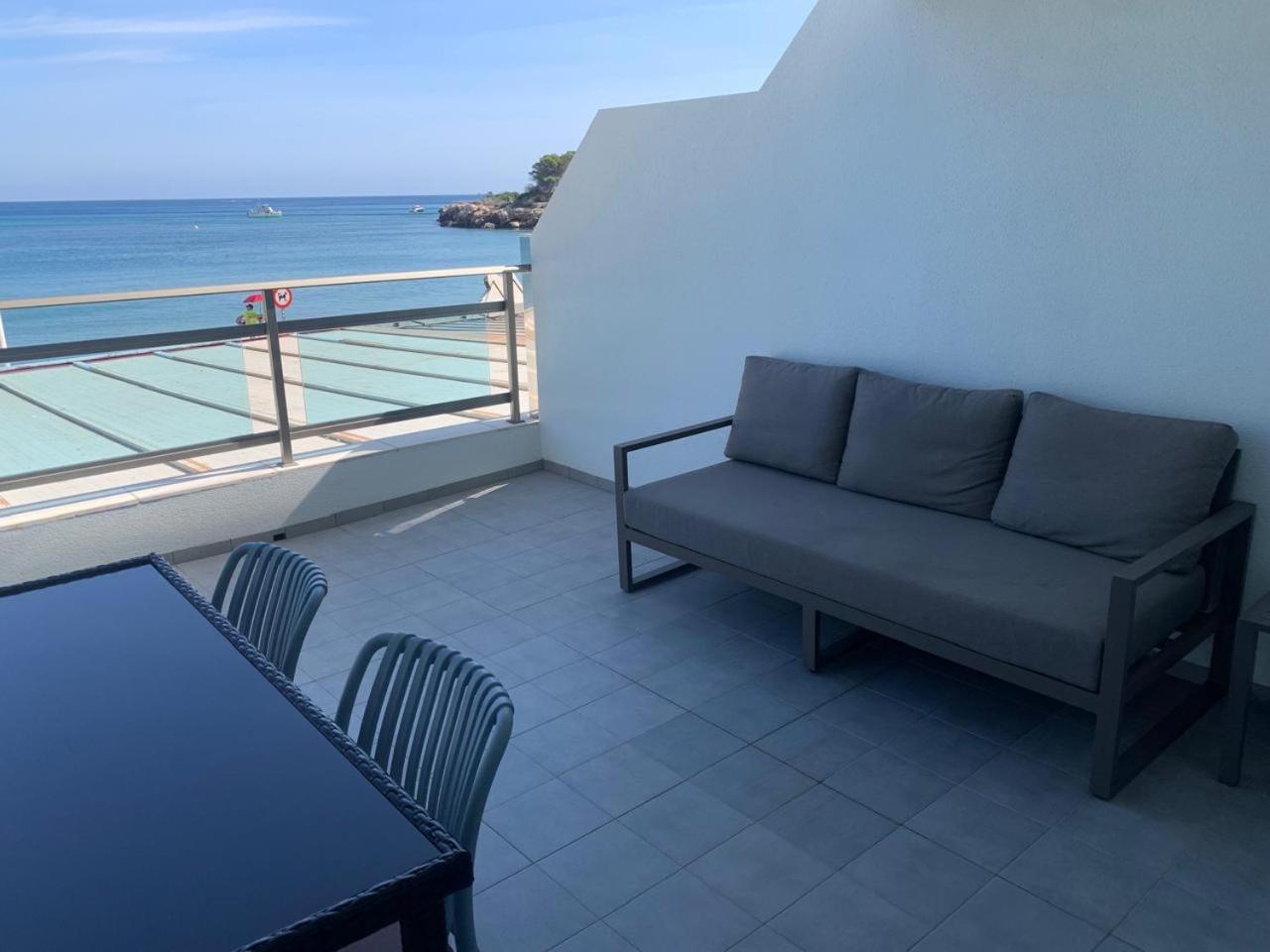 Excelsior Beachfront Apartment カルプ エクステリア 写真